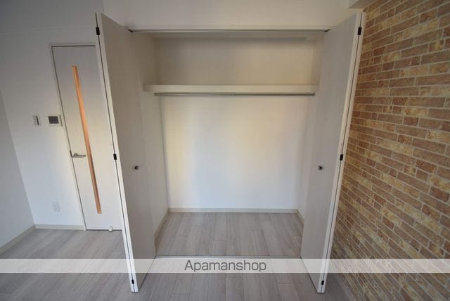 CASA EN IIIの内装写真