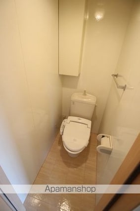 リビングタウン豊成　Ａ棟[1R/32.6m2]のトイレ
