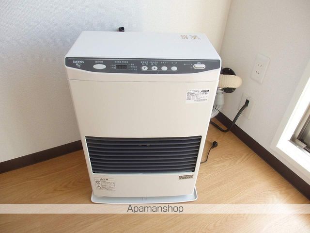 グラードエルヴィータ円山の内装写真