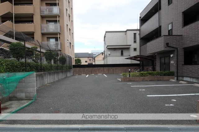 アンプルールフィギュールのその他写真