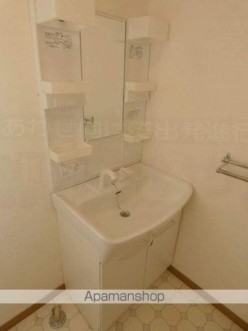 ファミーユ石崎Aの内装写真