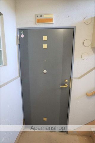 秀メゾン B棟の外観写真