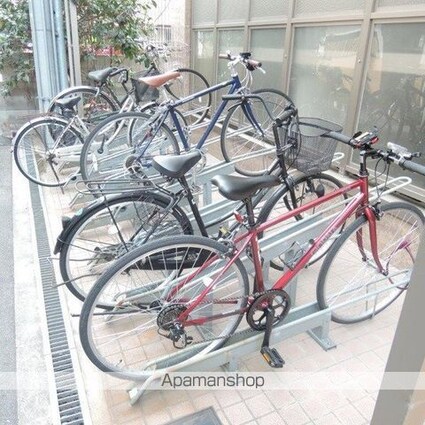 Ｃｈａｍｂｏｒｄ[1K/26.34m2]の周辺4