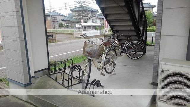 ヴィリア ガレリアの外観写真