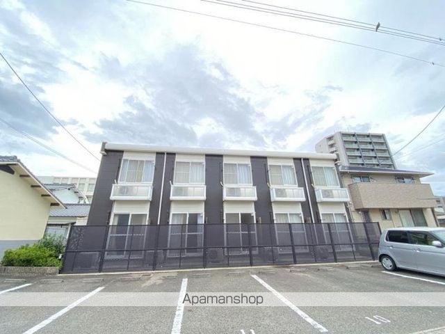 グレイス学園通りの外観写真
