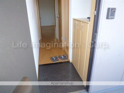 フォレスターアオエ[1LDK/45m2]の玄関