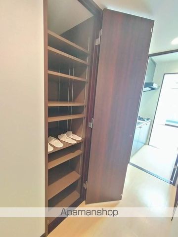 GRANCIS 江坂の内装写真