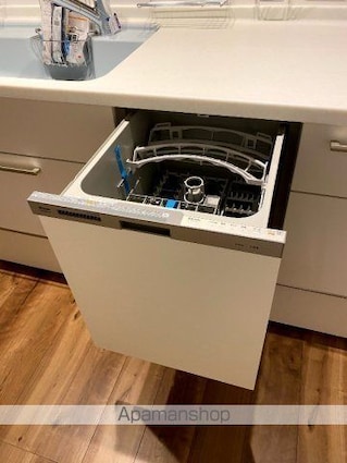 中央戸建[2LDK/96.88m2]のキッチン