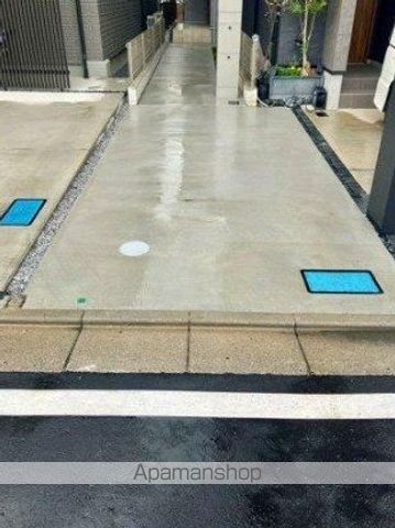 武蔵野線 武蔵浦和駅 徒歩14分 2階建 築2年の内装写真
