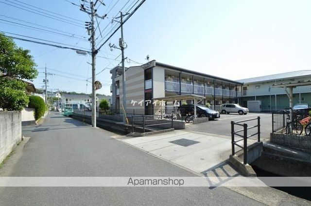 レオパレスウイング近藤Iの外観写真