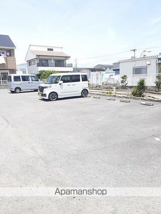 和歌山県和歌山市岩橋[3LDK/65.57m2]の駐車場1