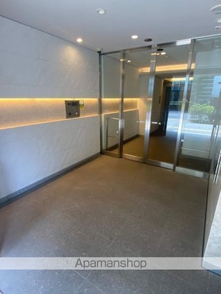 ルジェンテ・バリュ上野[1LDK/33.46m2]のロビー1