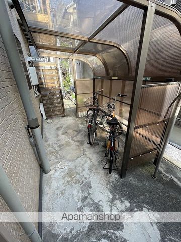 POLARISの玄関写真