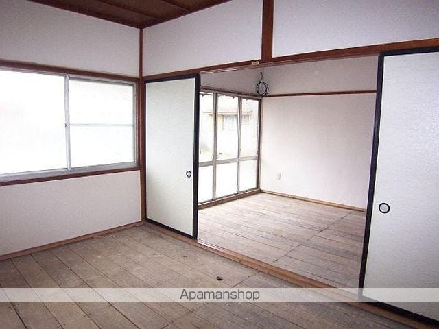いずみ荘1の内装写真