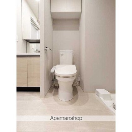 ジオエント上野稲荷町[2K/25.18m2]のトイレ