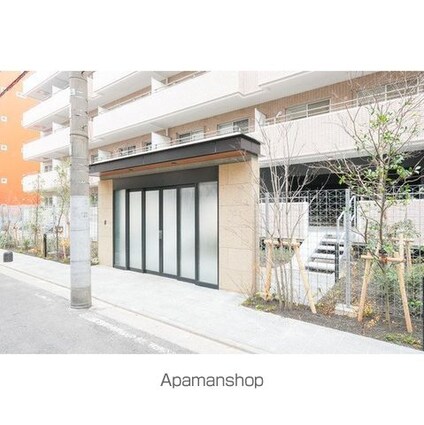 コンフォリア竹ノ塚イースト[1SLDK/61.69m2]のエントランス2