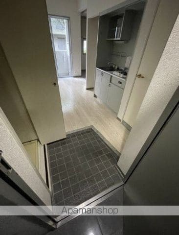 ヒルクレストアツギの内装写真