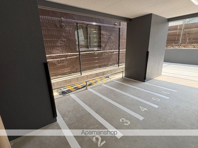 東京都渋谷区幡ヶ谷１丁目[1DK/33.19m2]の共用部3