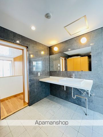 大須APARTMENTの内装写真