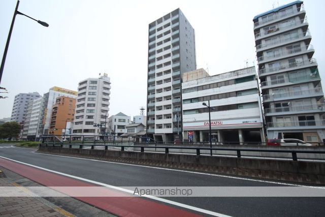 アルファレガロ駅前通りの外観写真