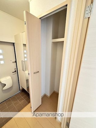 レジデンスさくらⅡ[2DK/42.98m2]の内装3