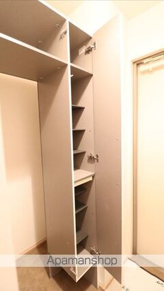 Ｄ’ｒｏｏｍ京命[2LDK/50.01m2]の内装1