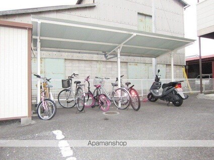 アーバン稲葉[2DK/39.74m2]の外観2