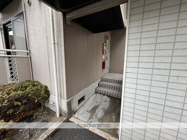 橋内ハイツの玄関写真