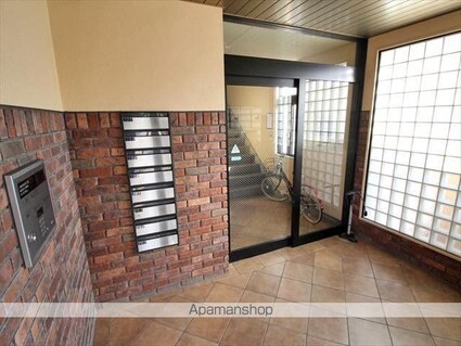 シェーンブルン持田[3LDK/73.62m2]の共用部3