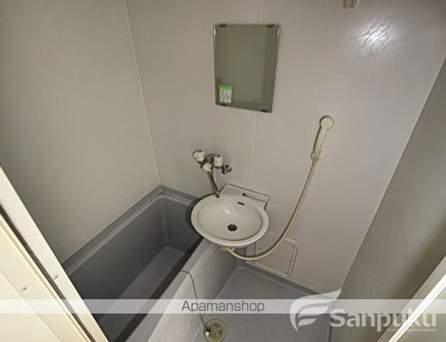 レオパレスTAKARA浅川の内装写真