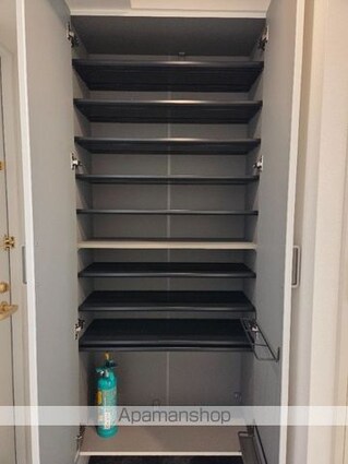 レジディア神田東[1R/30.13m2]の収納