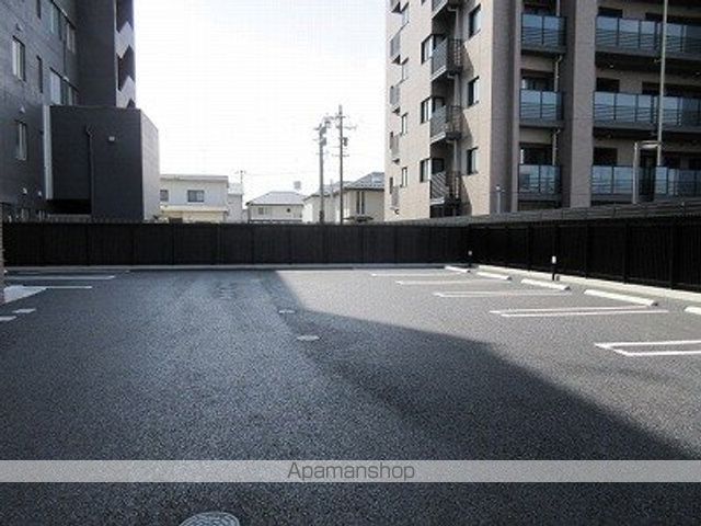 【岐阜市加納栄町通のマンションの写真】