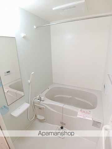 フェリーチェN IIの内装写真