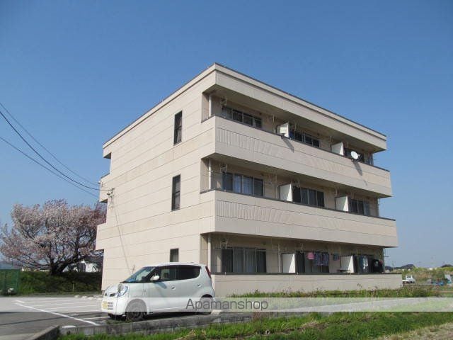 シルクフォルムの外観写真