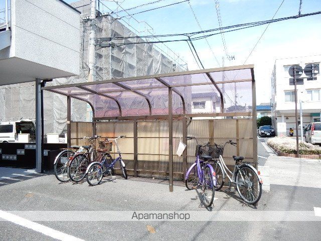 プラドールの外観写真