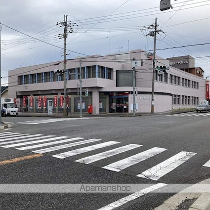 滋賀県湖南市中央５丁目[2DK/47m2]の周辺2