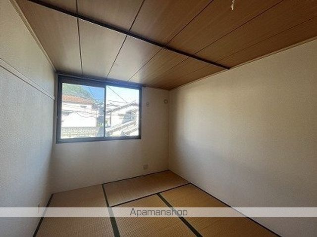 アーバン寺内の内装写真