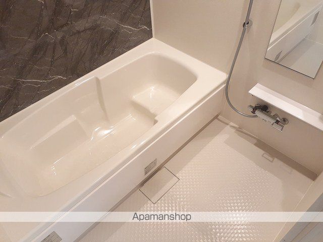 アザレアT IIの内装写真