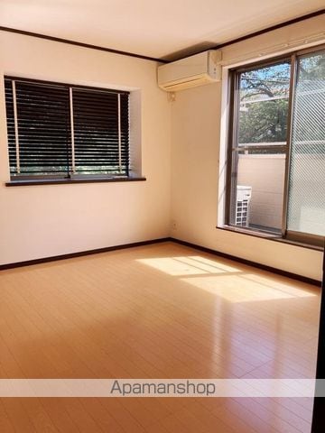 detached 東京都武蔵野市吉祥寺北町４丁目

地図を見る