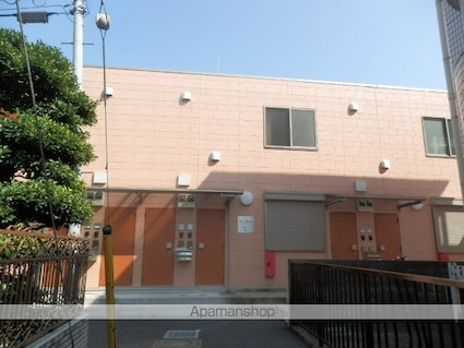 モアハウス[1K/28.36m2]の外観2