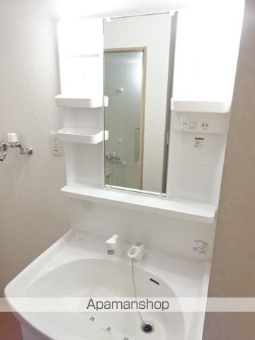 エーピークリスタルの内装写真