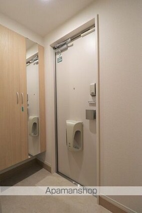 ネオ・アコール[1K/33.67m2]の玄関