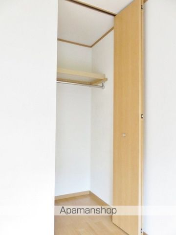 フレアコートの内装写真
