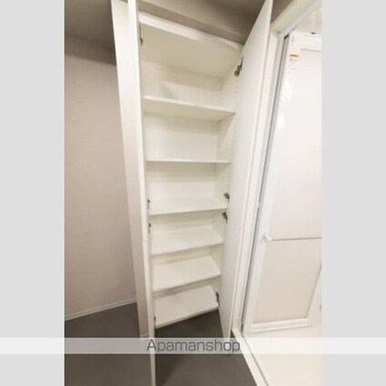 プラウドフラット墨田曳舟[1LDK/40.28m2]の玄関