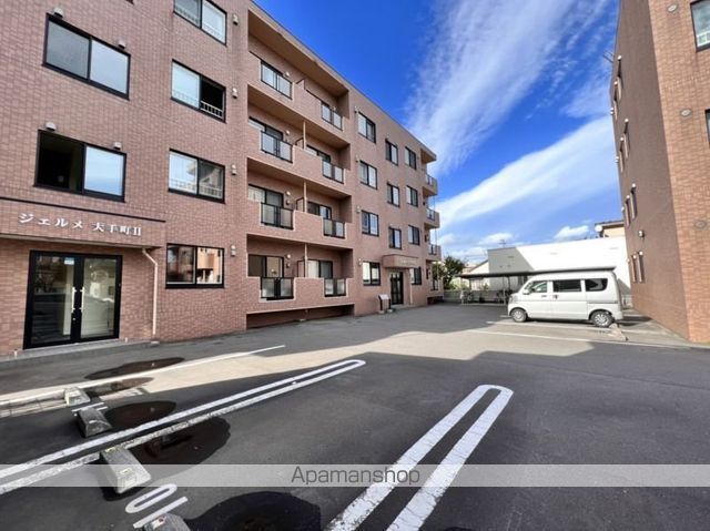ジェルメ大手町2号棟の外観写真