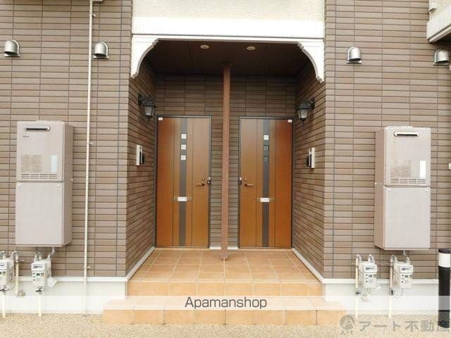 レジデンスT・IYO・Aの玄関写真