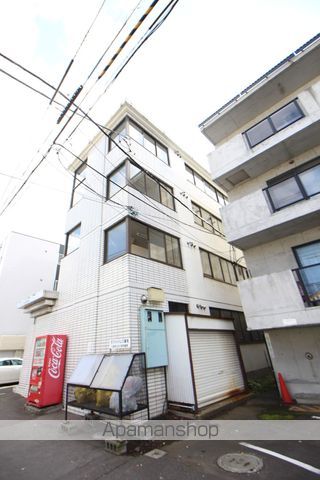 ホワイトパレスの外観写真