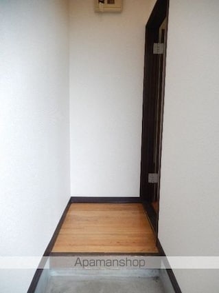 プライベートハウス[1LDK/42m2]の玄関