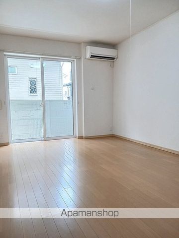 ライラックの内装写真