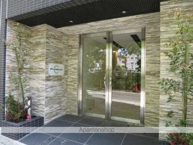 HY’S YOKOHAMA LIGAREの玄関写真